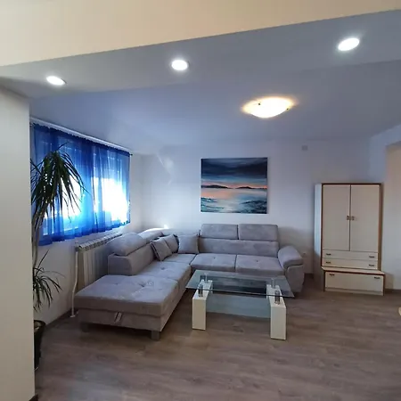 Aparthotel Skajla