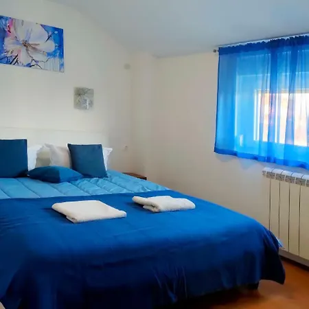 Skajla Ξενοδοχείο με διαμερίσματα Μεντουλίν