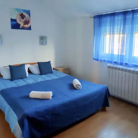 Skajla Ξενοδοχείο με διαμερίσματα 3*